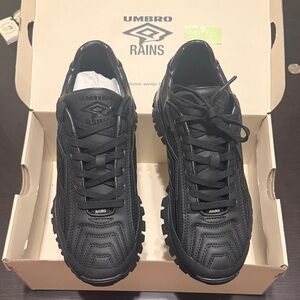 New Umbro Rains Black Men's Sneakers